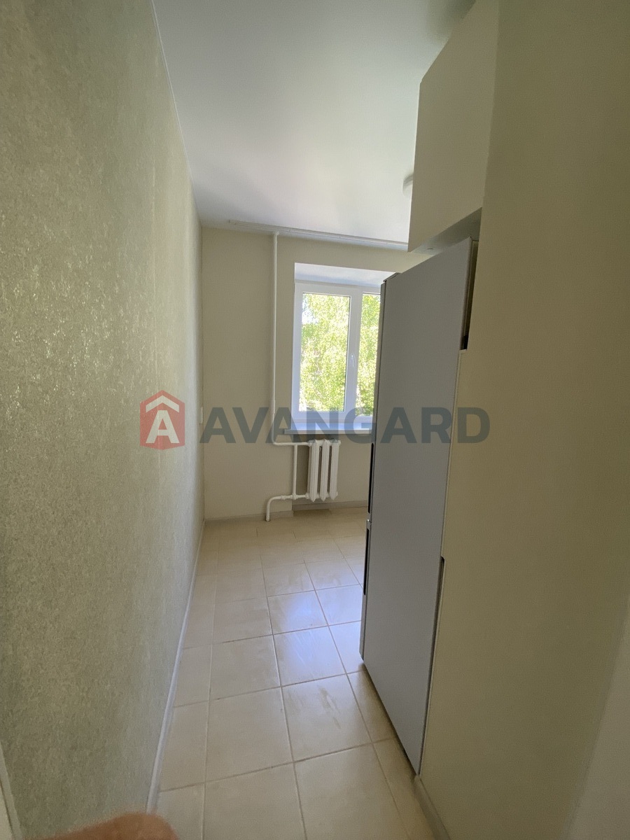 2 ����. ��������, 42/28/6 ��. �., 4/5 ���� ���� 3