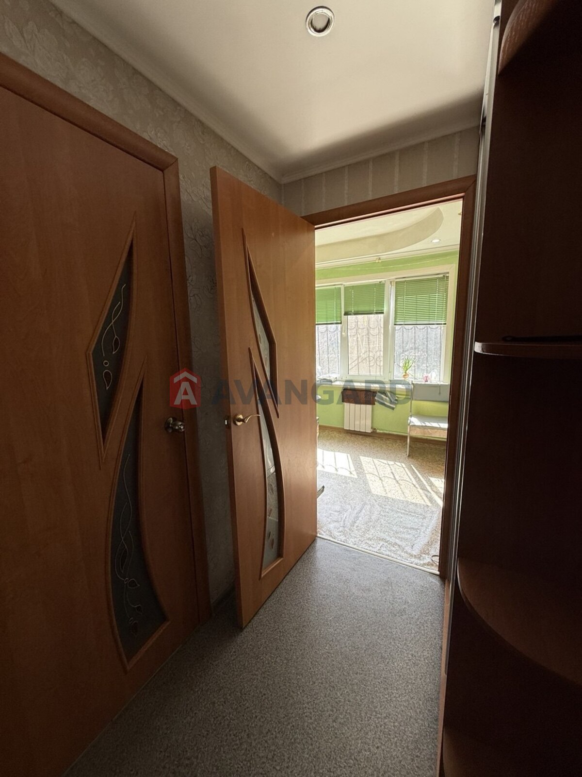 2 ��. ��������, 51.01/28.3/8.8 ��. �., 2/9 ������ ���� 5