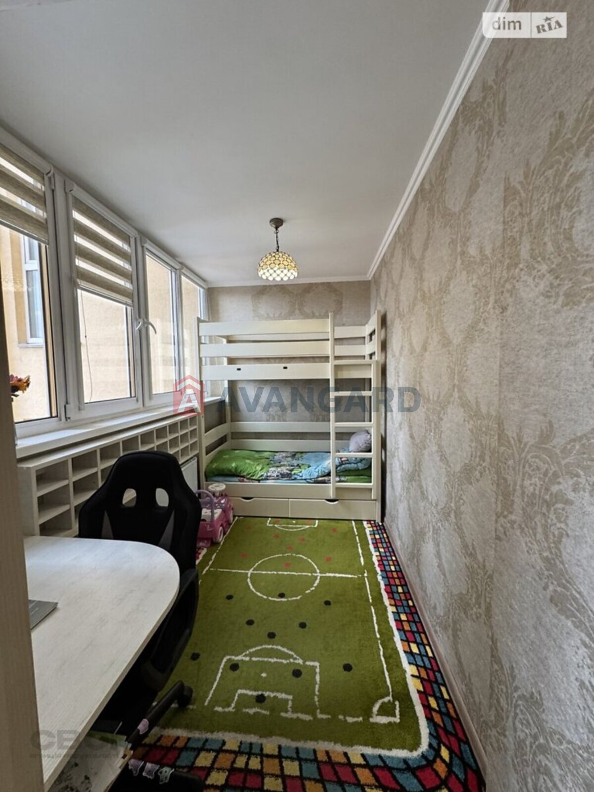 2 ����. ��������, 69/-/- ��. �., 5/9 ���� ���� 9