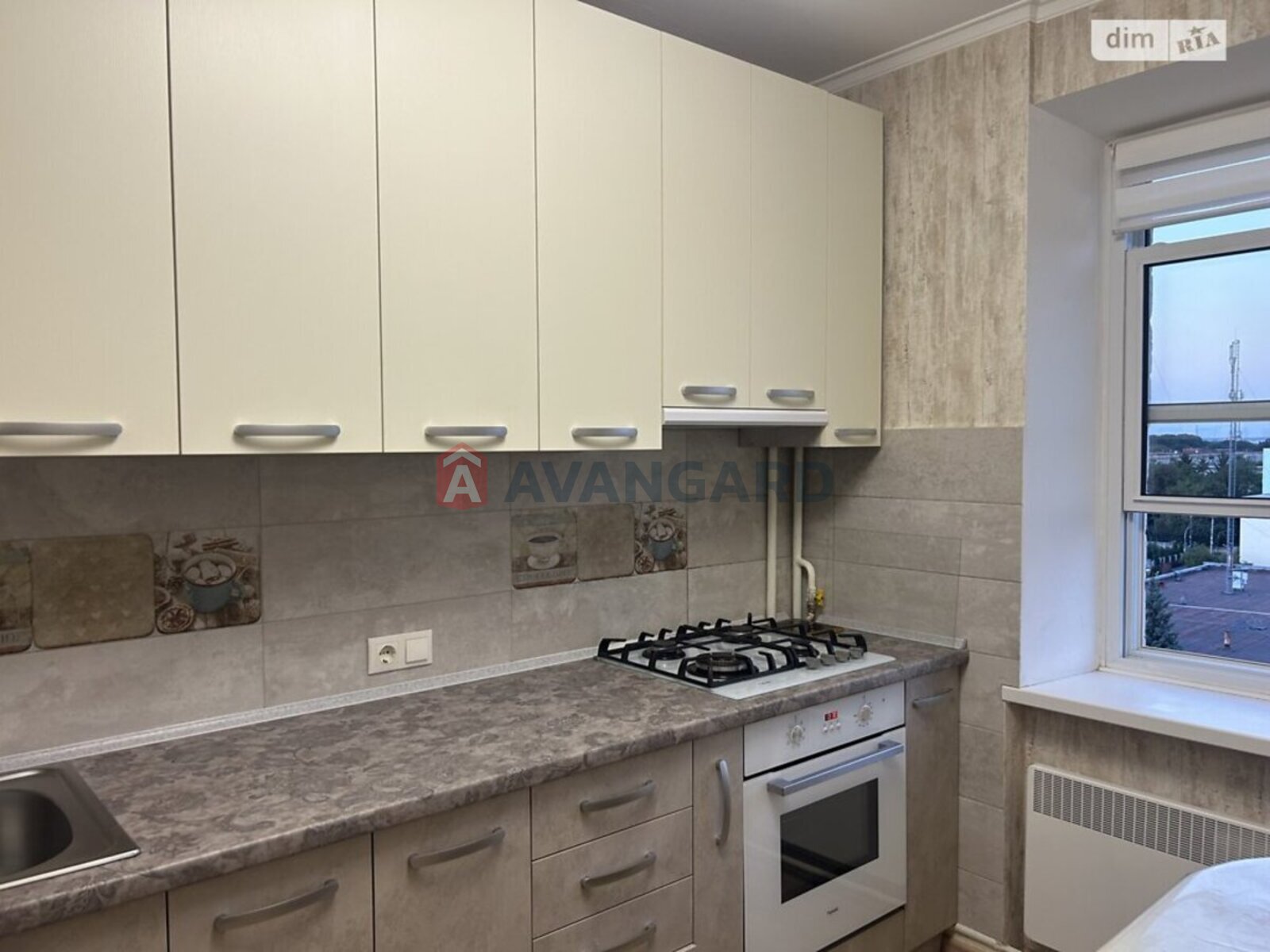 2 ��. ��������, 53/-/7.4 ��. �., 9/9 ������ ���� 3