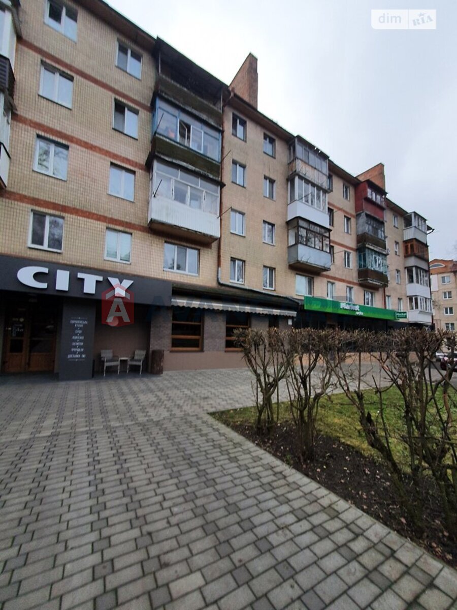 3 ��. ��������, 55/40/5 ��. �., 3/5 ������ ���� 24