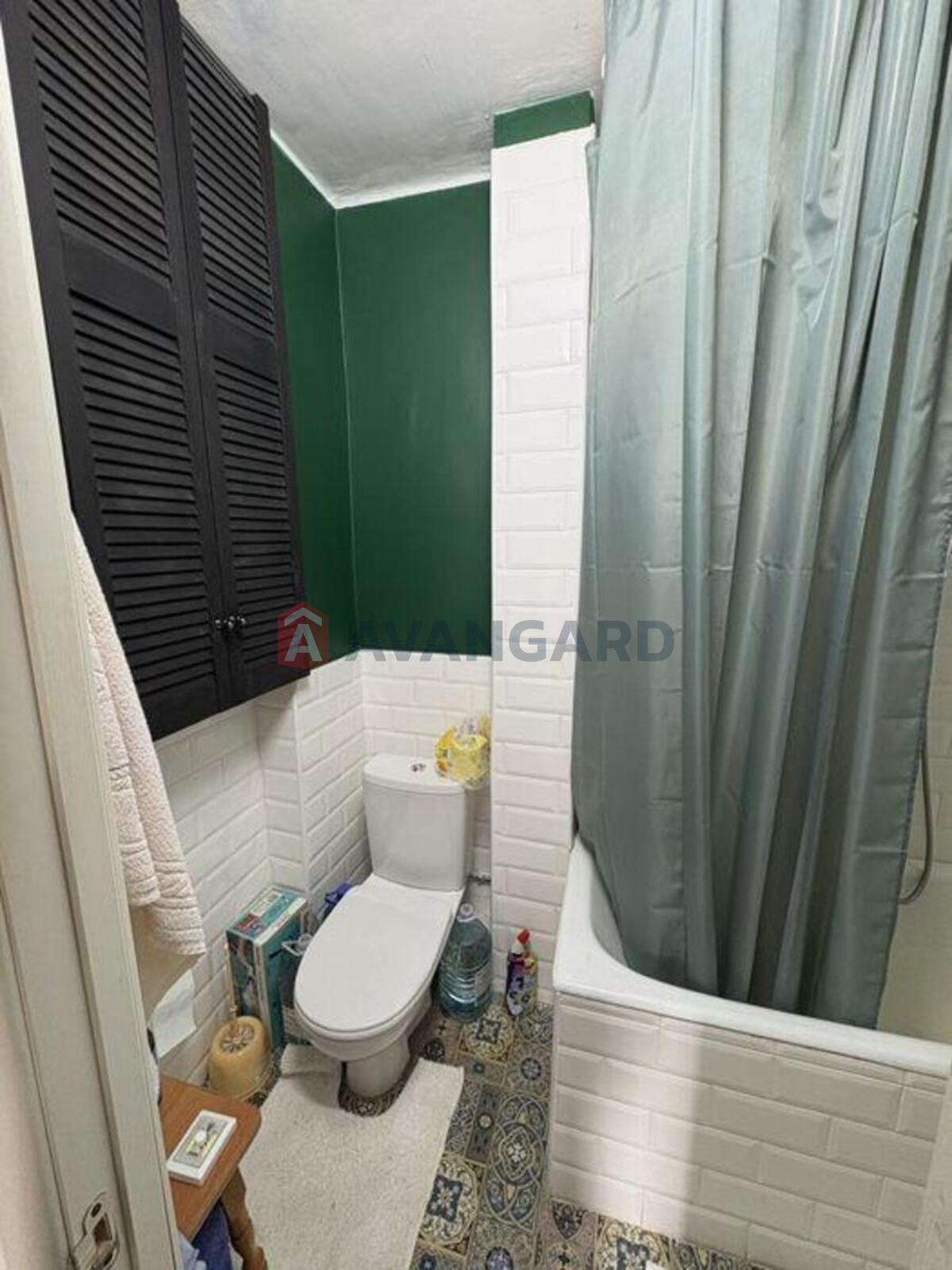 2 ����. ��������, 41/-/6 ��. �., 5/5 ���� ���� 6