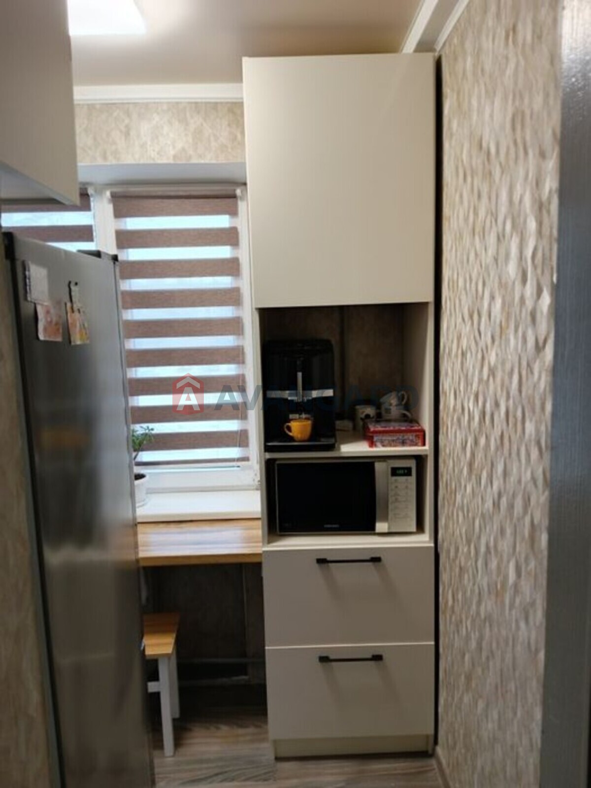 3 ����. ��������, 48/-/5 ��. �., 2/5 ���� ���� 3