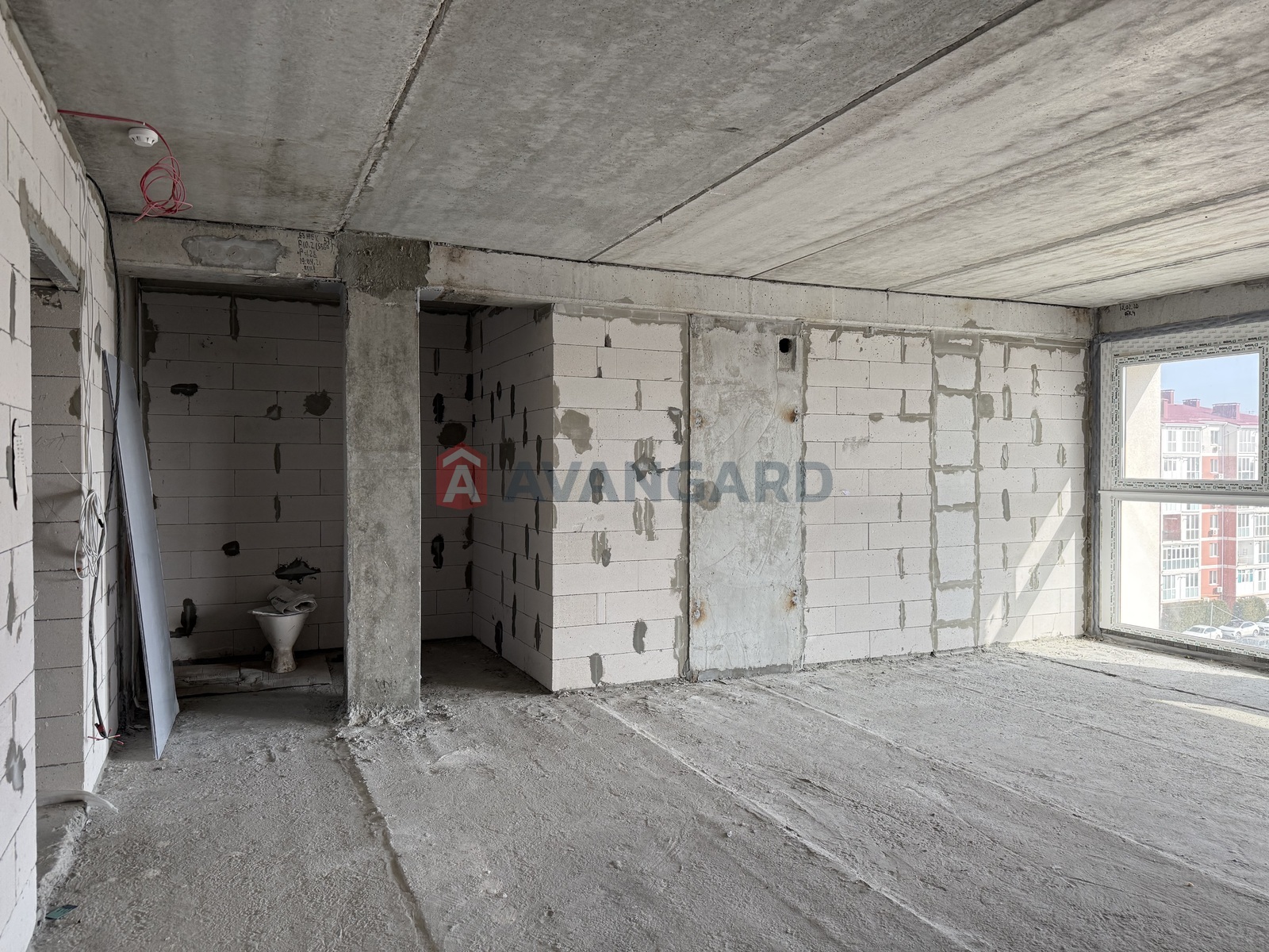 2 ��. ��������, 50/-/- ��. �., 6/10 ������ ���� 6