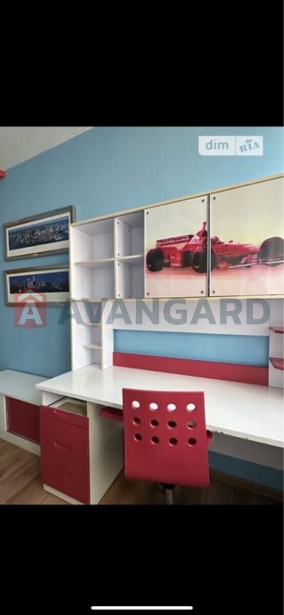 3 ����. ��������, 109/-/14 ��. �., 6/8 ���� ���� 16