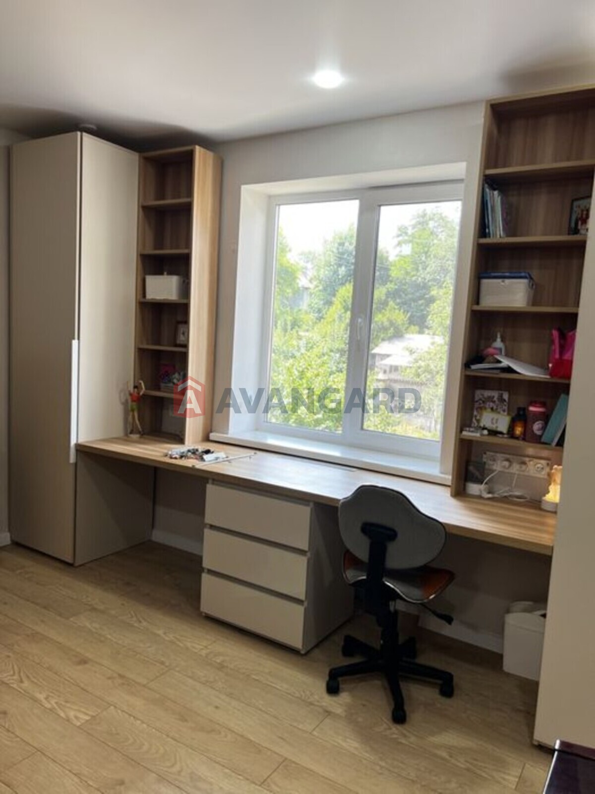 2 ��. ��������, 50/-/6 ��. �., 2/2 ������ ���� 5