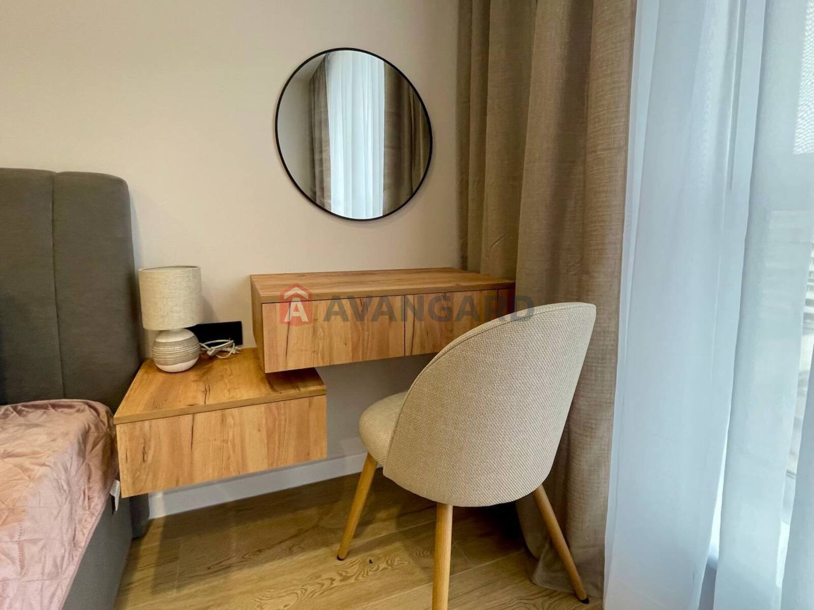 1 ��. ��������, 41/16/20 ��. �., 9/10 ������ ���� 15