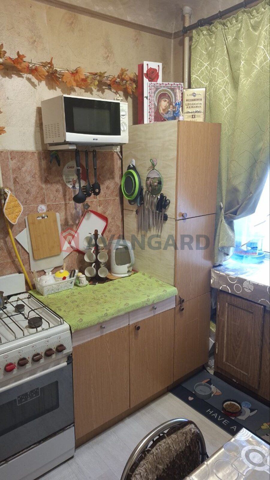 1 ����. ��������, 31/17/6 ��. �., 2/5 ���� ���� 3