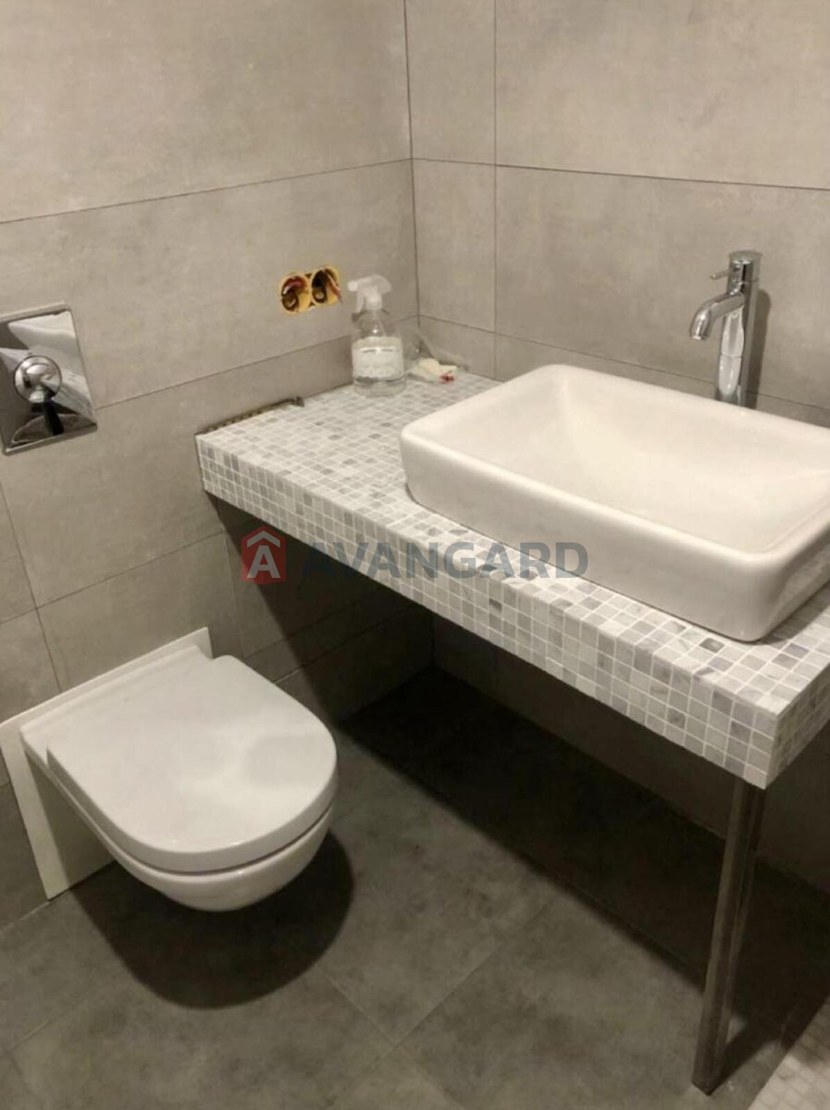 3 ��. ��������, 88/30/31 ��. �., 10/10 ������ ���� 1