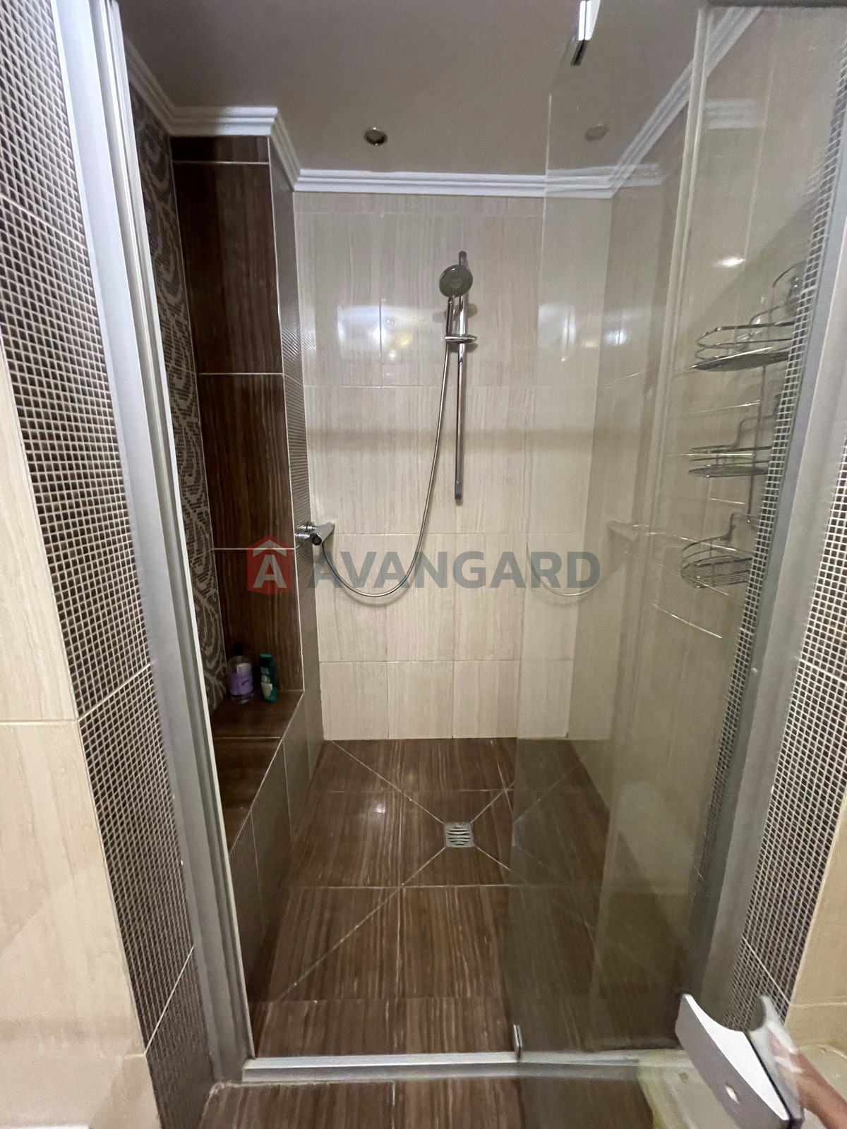 2 ��. ��������, 69/-/13 ��. �., 18/20 ������ ���� 7