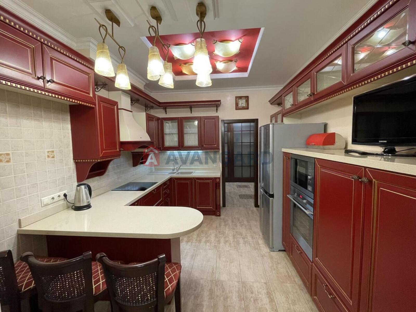 2 ��. ��������, 86/-/21 ��. �., 4/13 ������ ���� 5