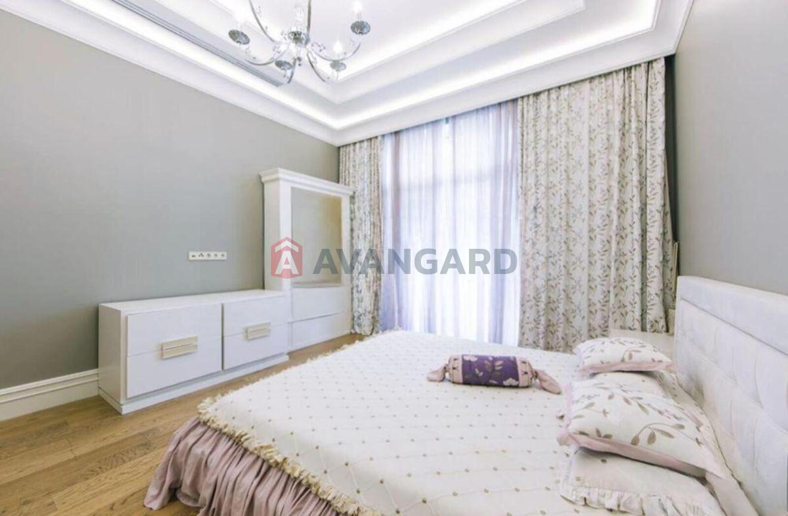 4 ��. ��������, 170/-/30 ��. �., 2/9 ������ ���� 19