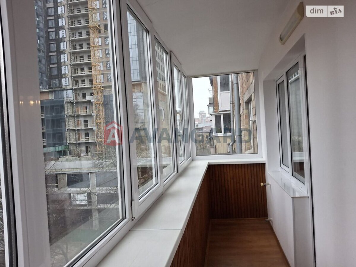 2 ��. ��������, 53/36/6 ��. �., 7/9 ������ ���� 11