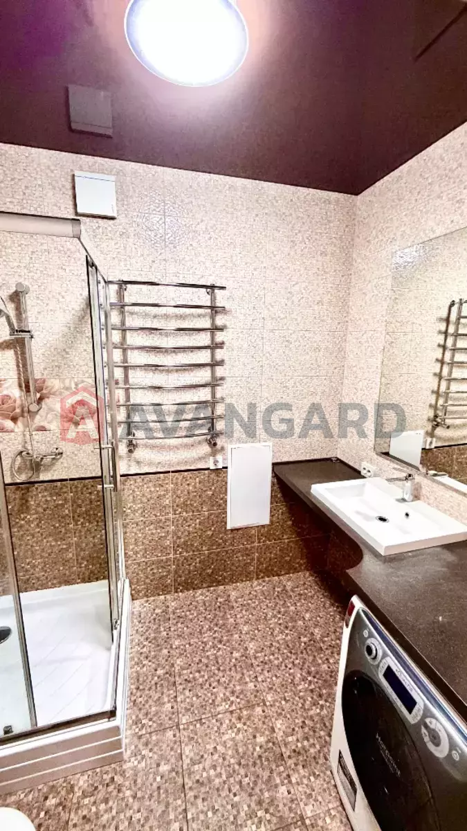 3 ��. ��������, 116/-/- ��. �., 4/12 ������ ���� 11