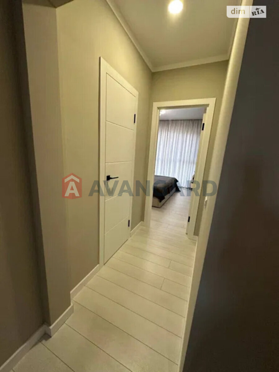 2 ��. ��������, 49/-/17 ��. �., 10/14 ������ ���� 11