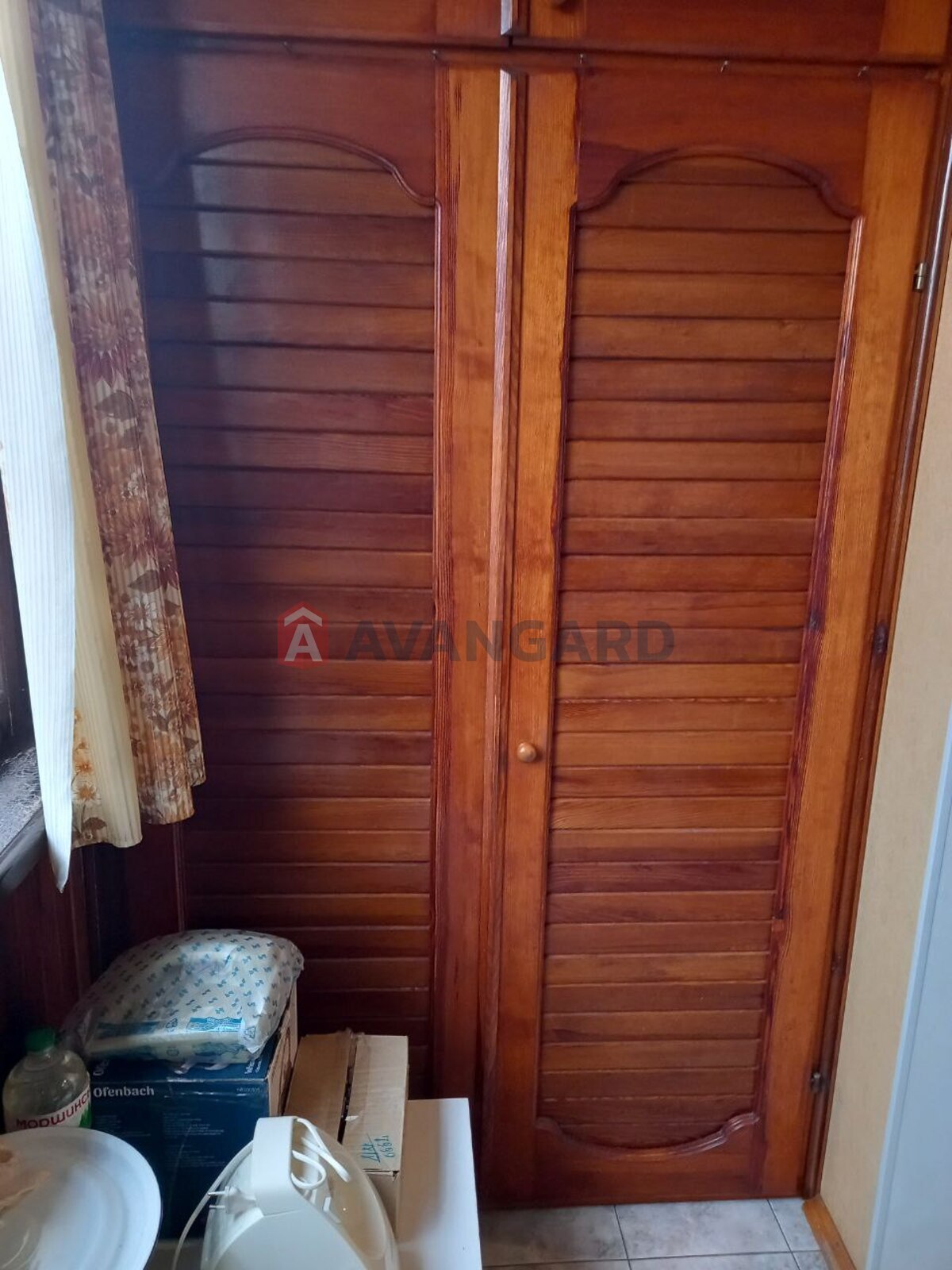 2 ��. ��������, 57/32/9 ��. �., 3/4 ������ ���� 9