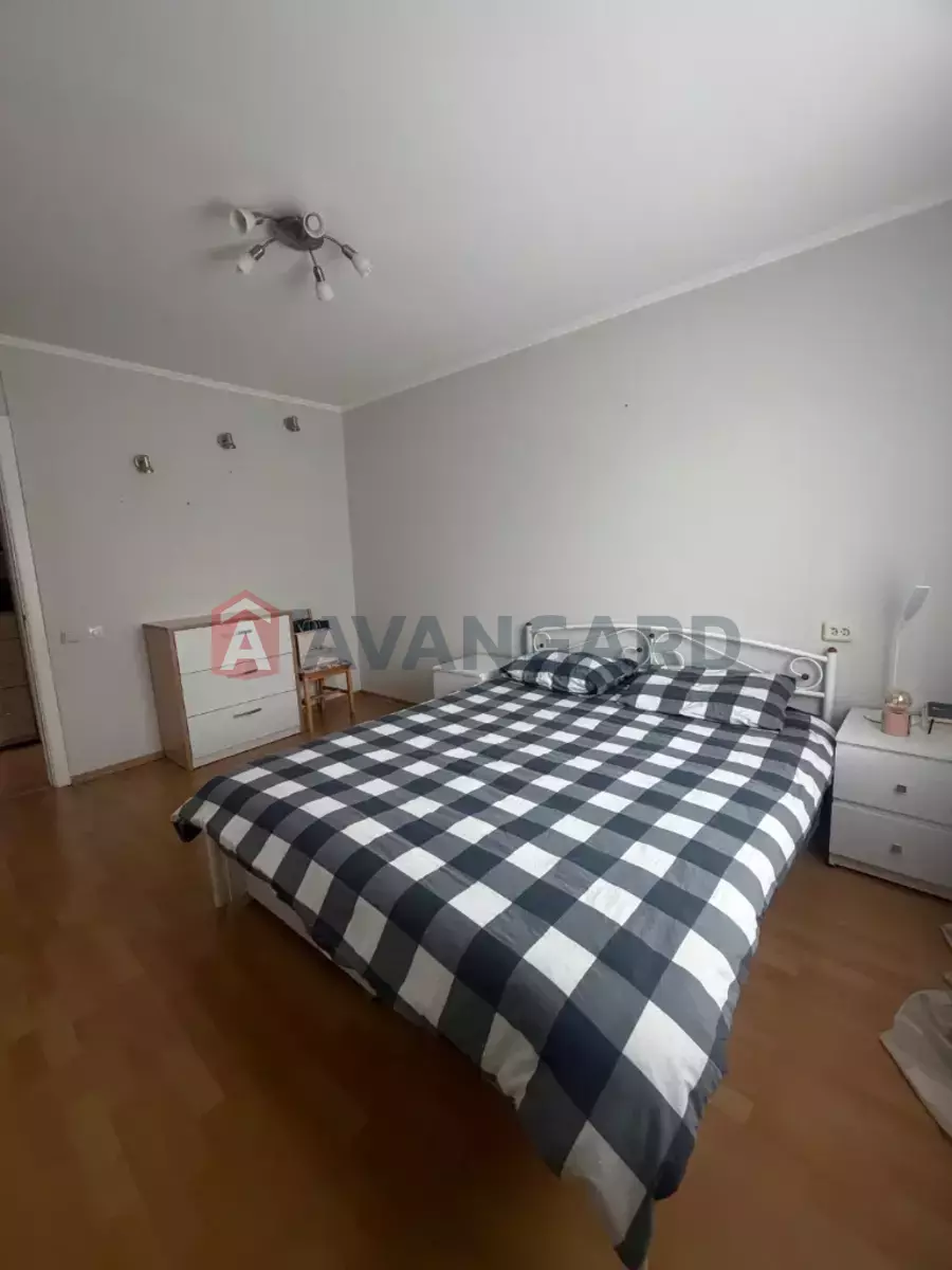 3 ��. ��������, 58/-/9 ��. �., 7/9 ������ ���� 3