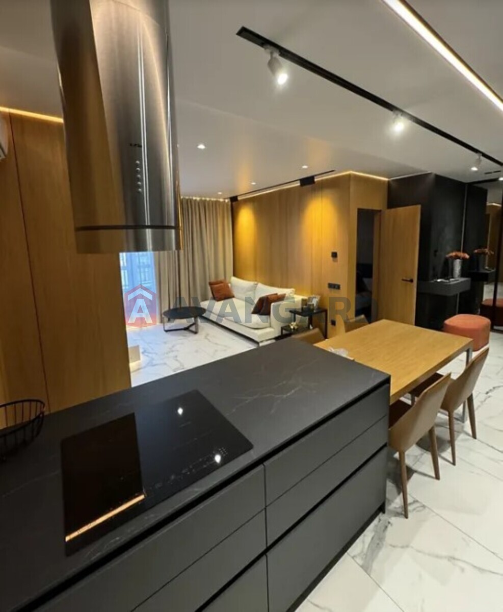 3 ��. ��������, 61/-/- ��. �., 5/17 ������ ���� 4