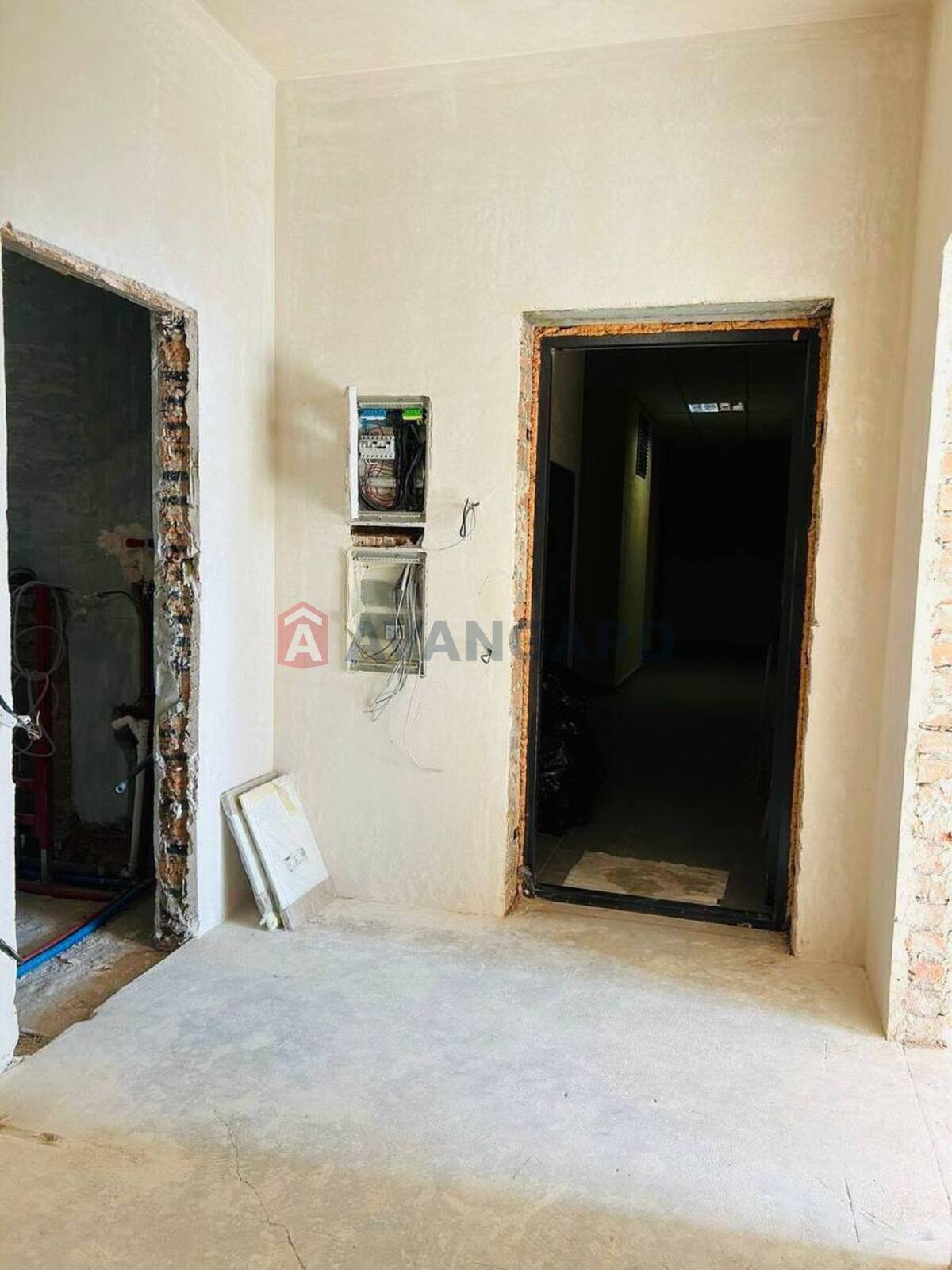 1 ��. ��������, 58/22/12 ��. �., 17/23 ������ ���� 6