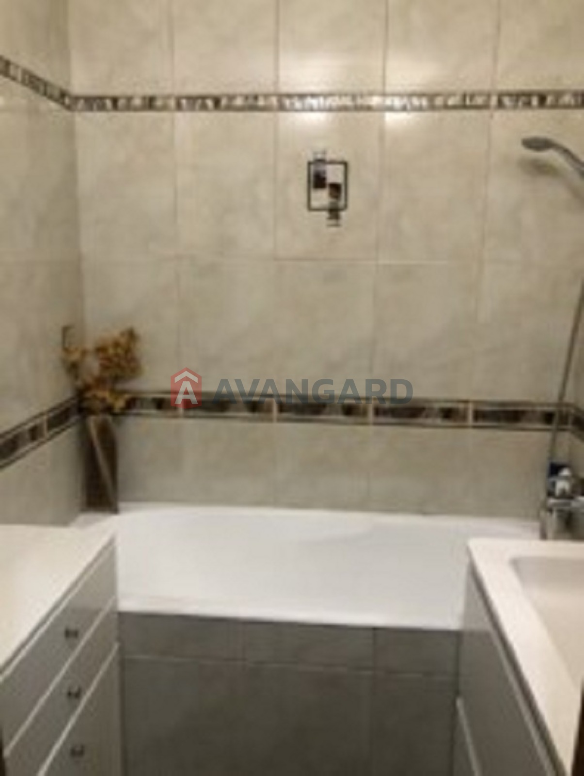 3 ��. ��������, 105/40/13 ��. �., 16/16 ������ ���� 13