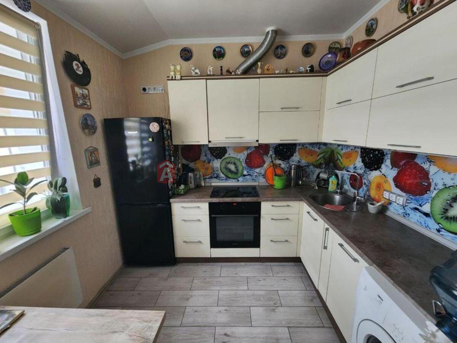 1 ��. ��������, 30/-/8 ��. �., 2/2 ������ ���� 12