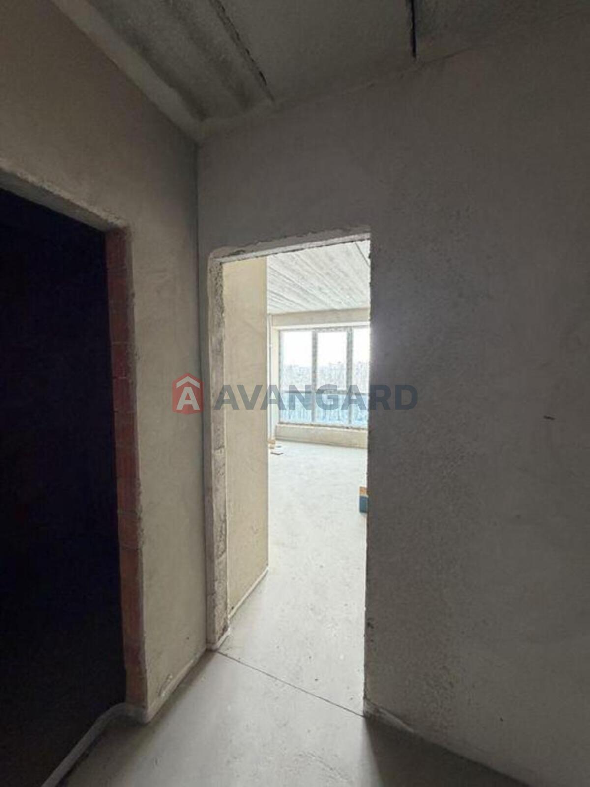 1 ��. ��������, 37/-/15 ��. �., 9/9 ������ ���� 6