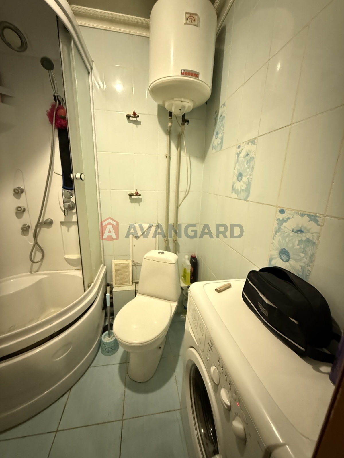 2 ��. ��������, 42/-/6 ��. �., 5/5 ������ ���� 8