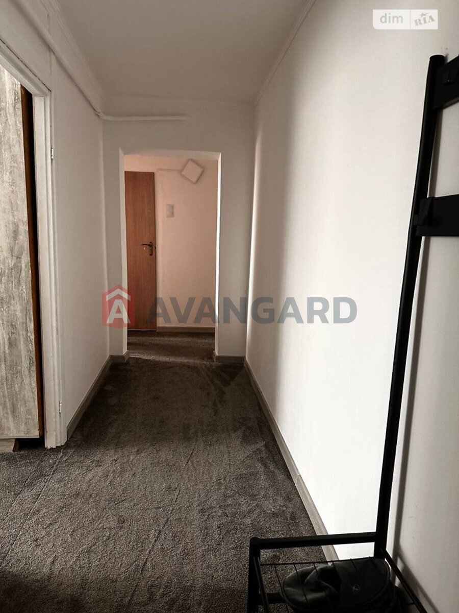 3 . , 65/37/7 . ., 9/9   8