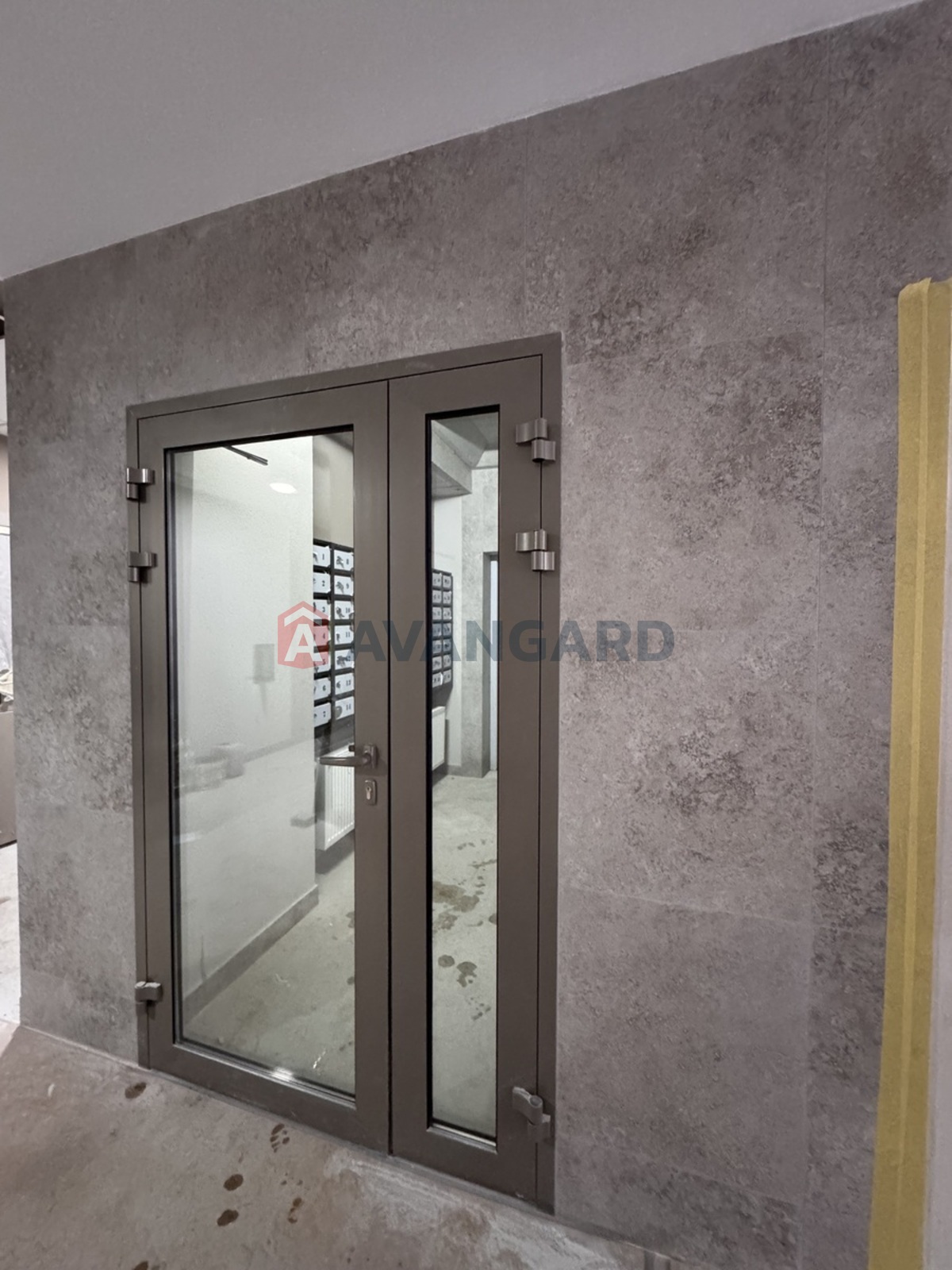 1 ��. ��������, 26/15/5 ��. �., 4/5 ������ ���� 5