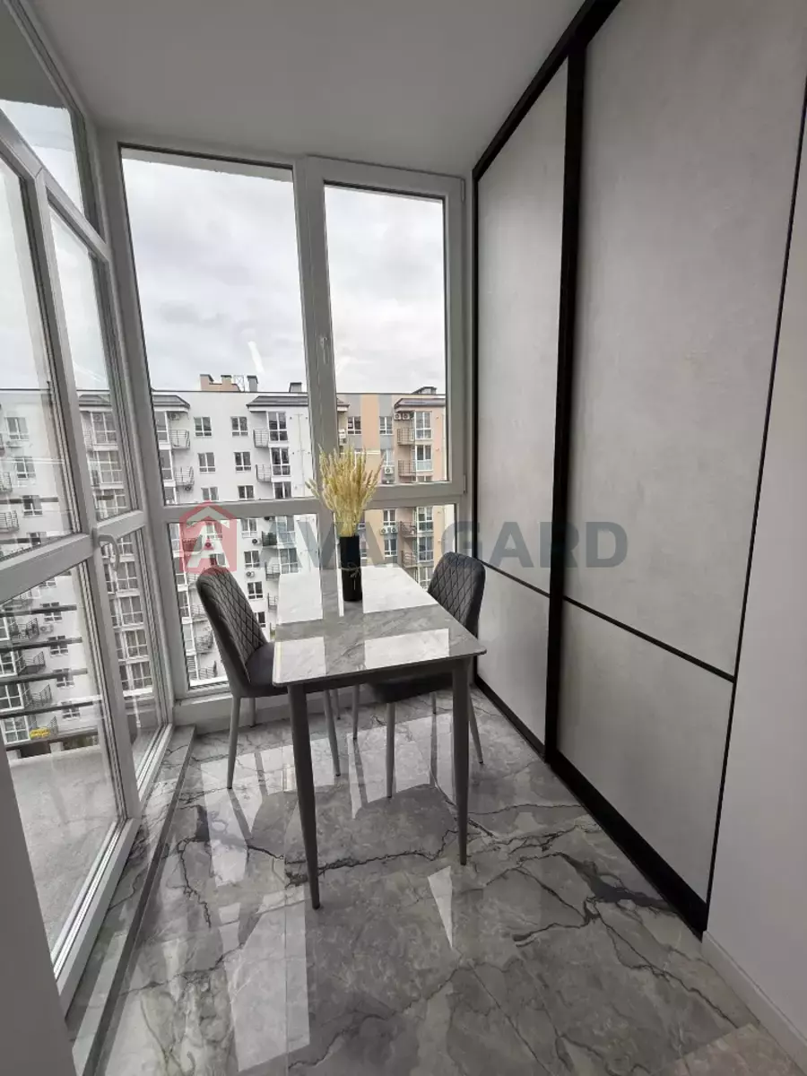 1 ��. ��������, 45/-/- ��. �., 9/10 ������ ���� 7