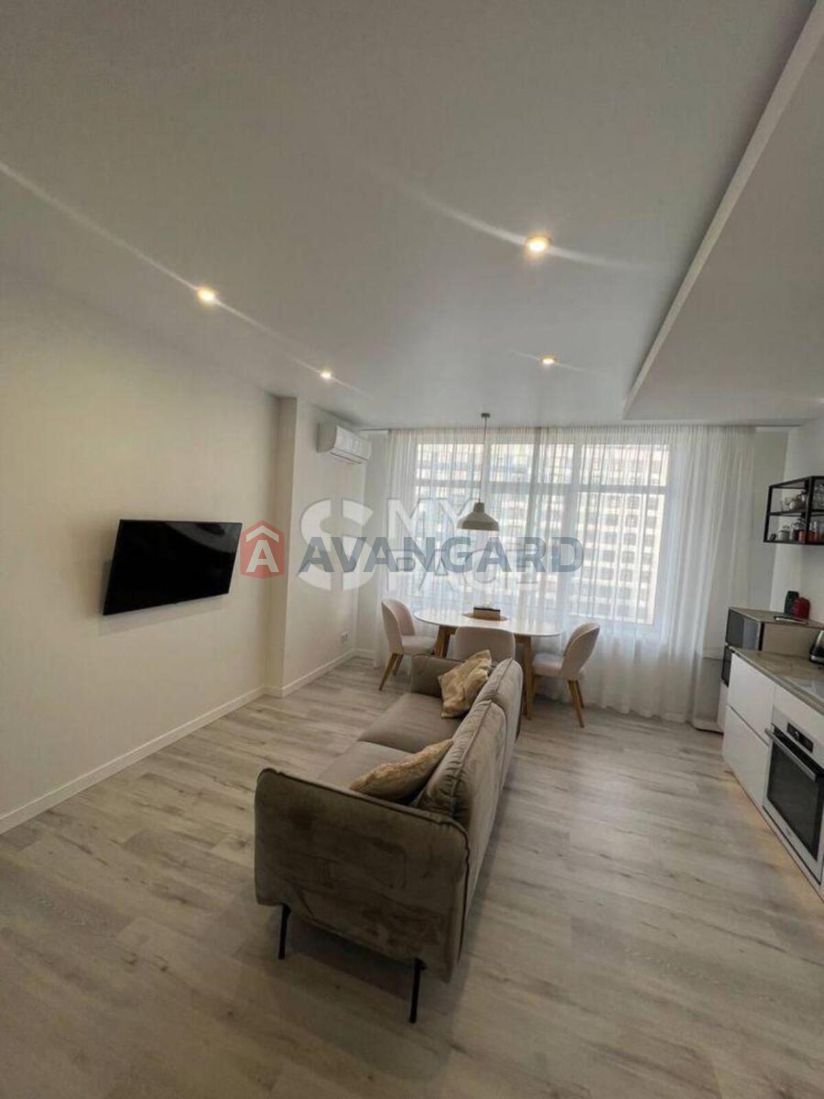 3 ��. ��������, 69/44/25 ��. �., 21/25 ������ ���� 2