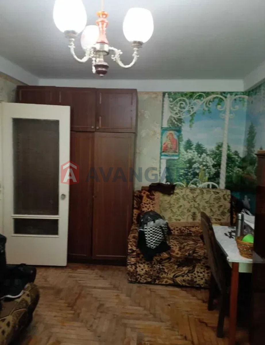 1 ��. ��������, 29/-/7 ��. �., 2/5 ������ ���� 3