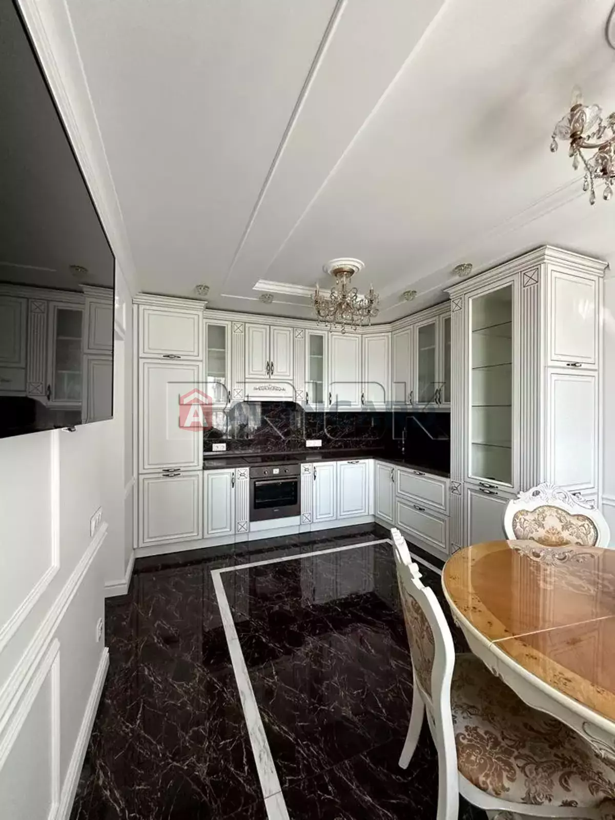 2 ��. ��������, 84/30/15 ��. �., 15/26 ������ ���� 15