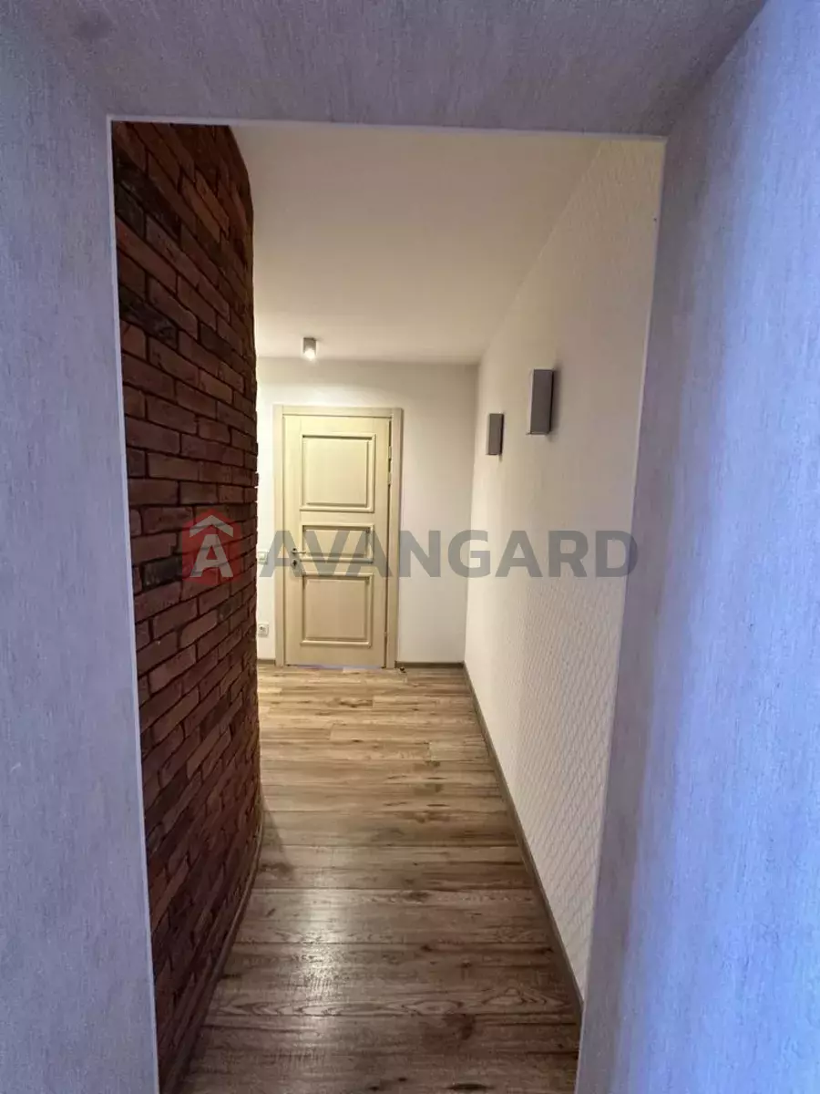 3 ��. ��������, 69/-/8 ��. �., 9/9 ������ ���� 13