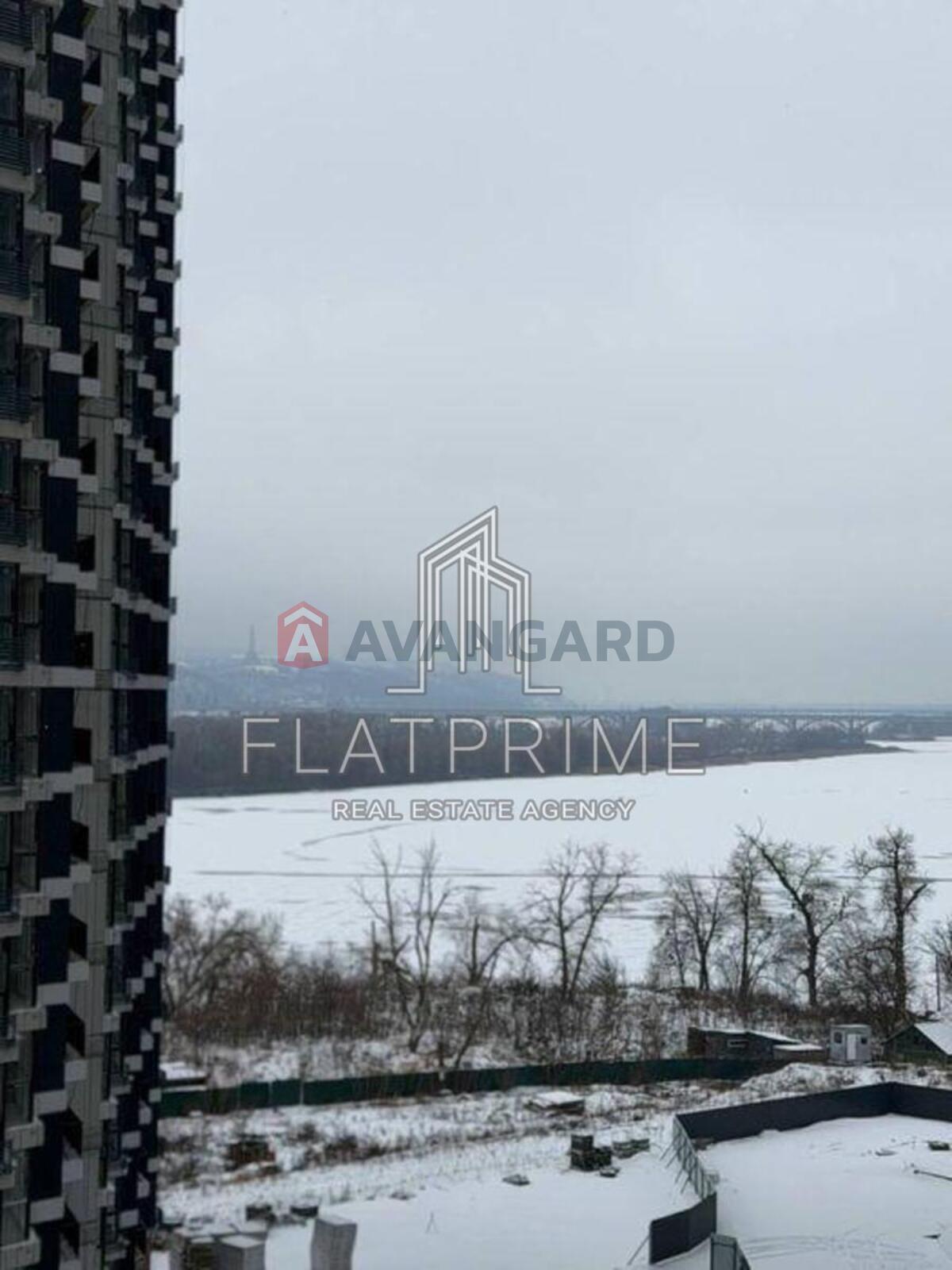 3 ��. ��������, 100/50/30 ��. �., 8/26 ������ ���� 22