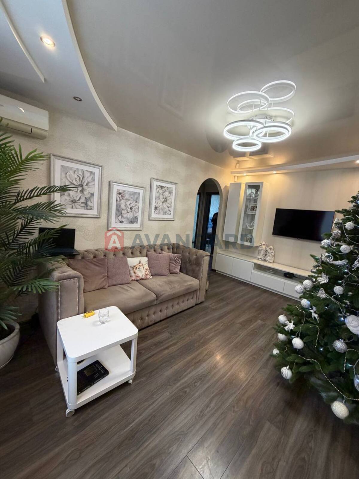 3 ��. ��������, 68/25/9 ��. �., 2/9 ������ ���� 7