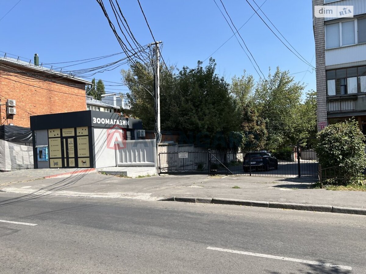 2 ��. ��������, 48/34/8 ��. �., 3/3 ������ ���� 9