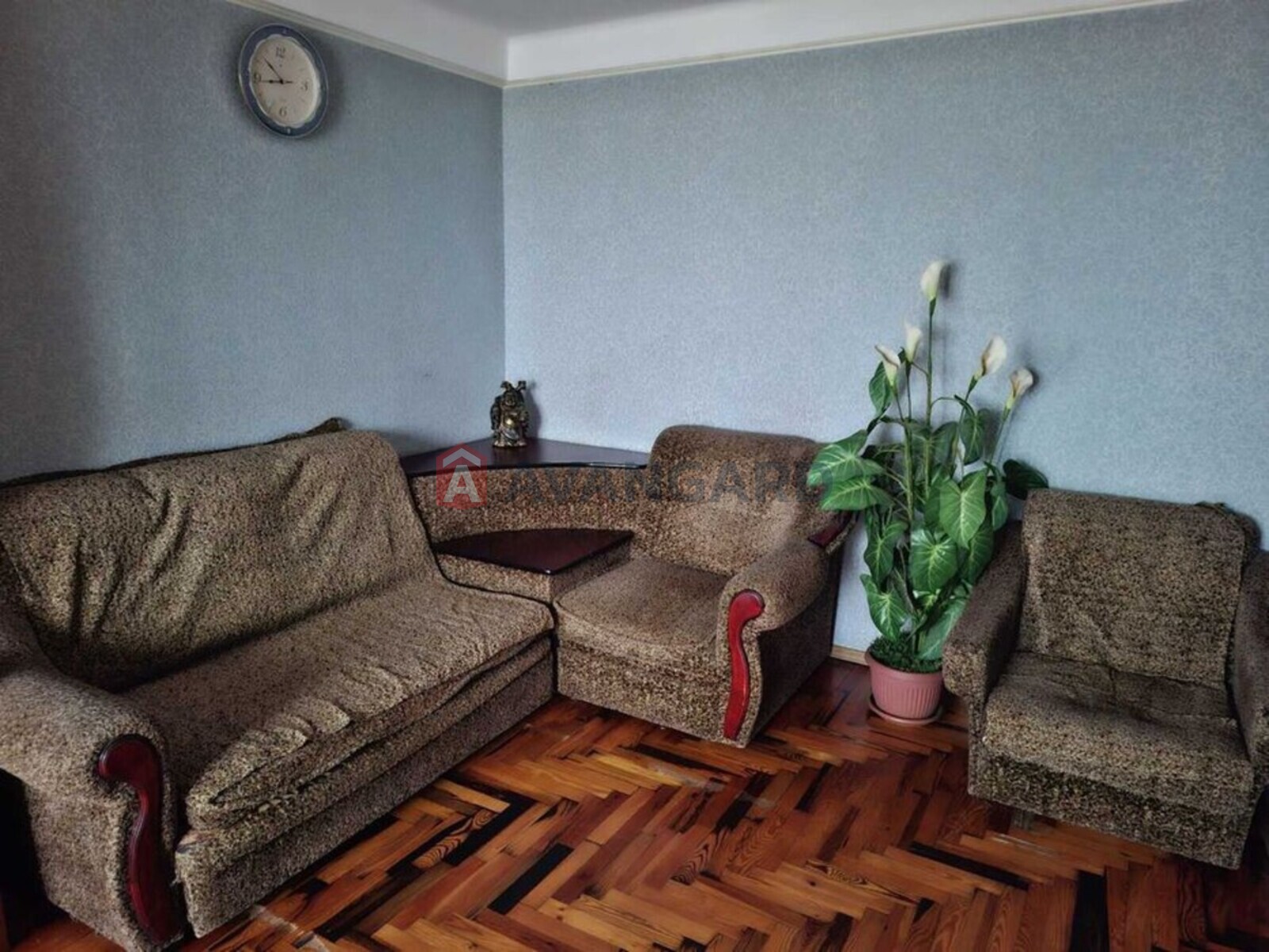 2 ��. ��������, 50/-/8 ��. �., 7/9 ������ ���� 3