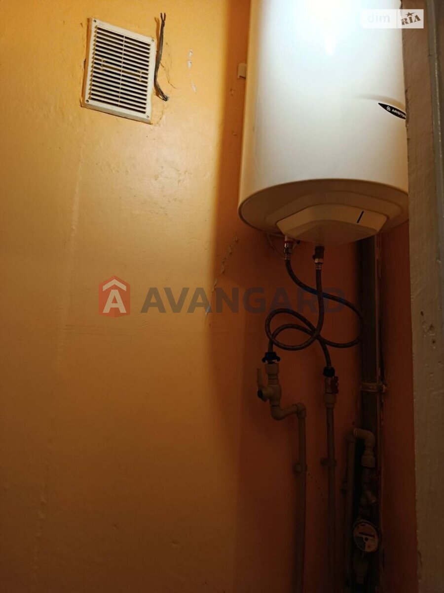 1 ����. ��������, 18/13/5 ��. �., 5/5 ���� ���� 12