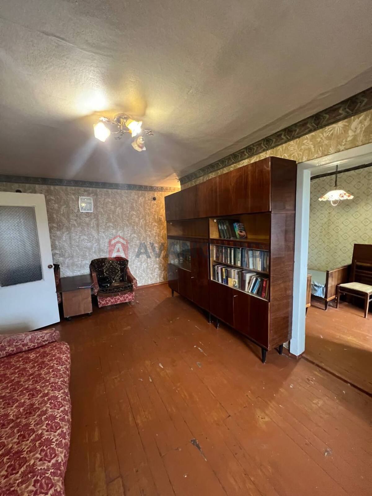 3 ��. ��������, 57/-/4 ��. �., 5/5 ������ ���� 13