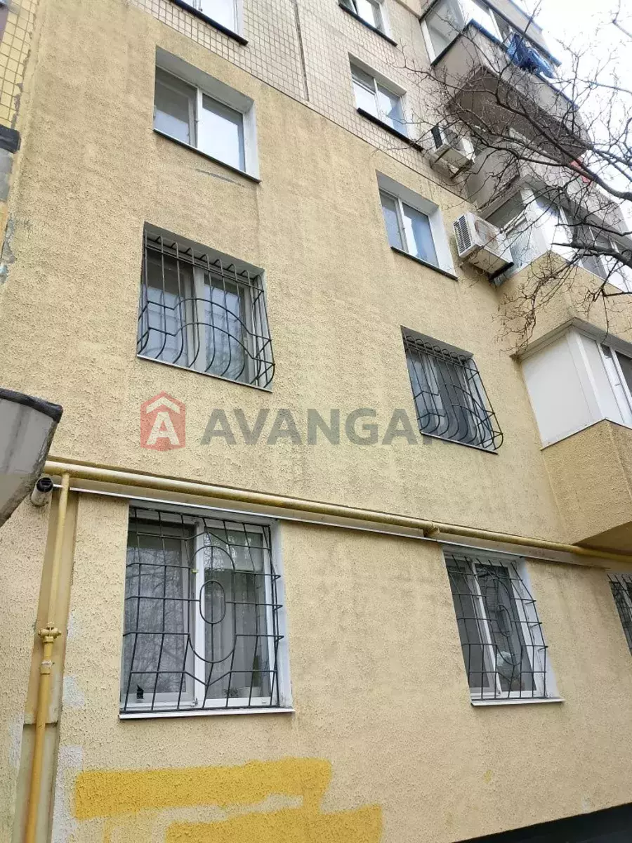 3 ��. ��������, 71/-/9 ��. �., 3/9 ������ ���� 12