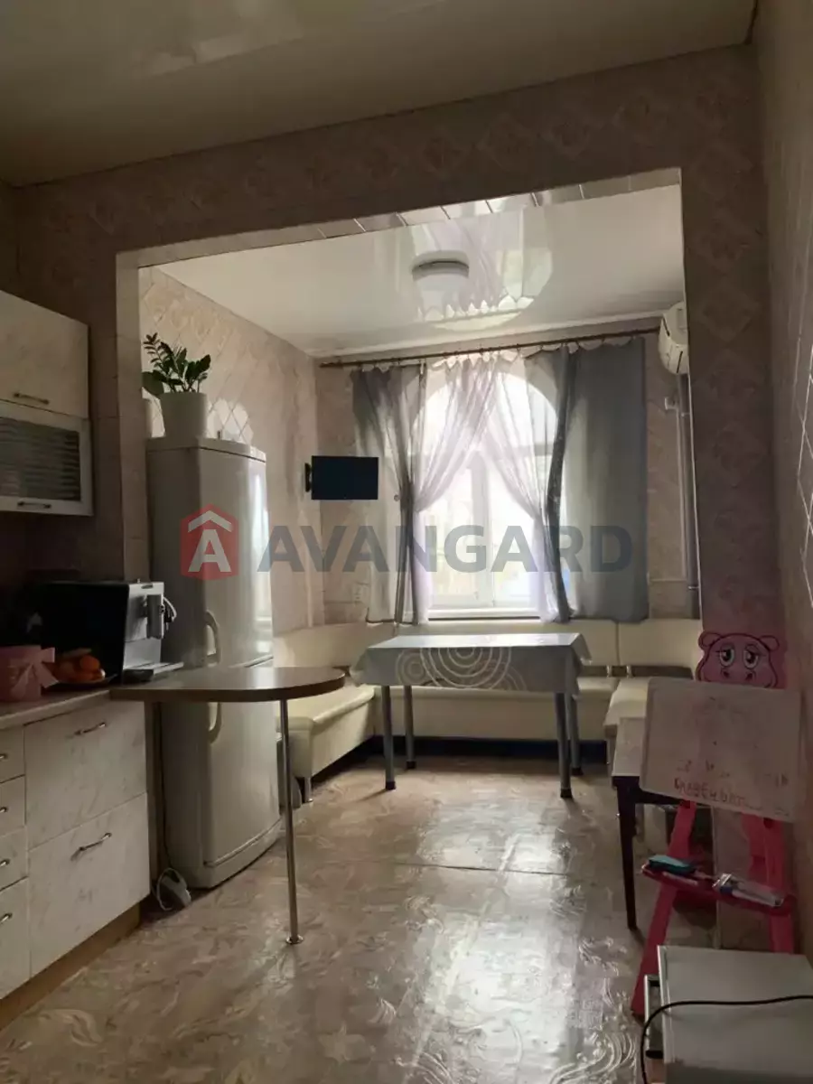 2 ��. ��������, 75/46/14 ��. �., 4/4 ������ ���� 5