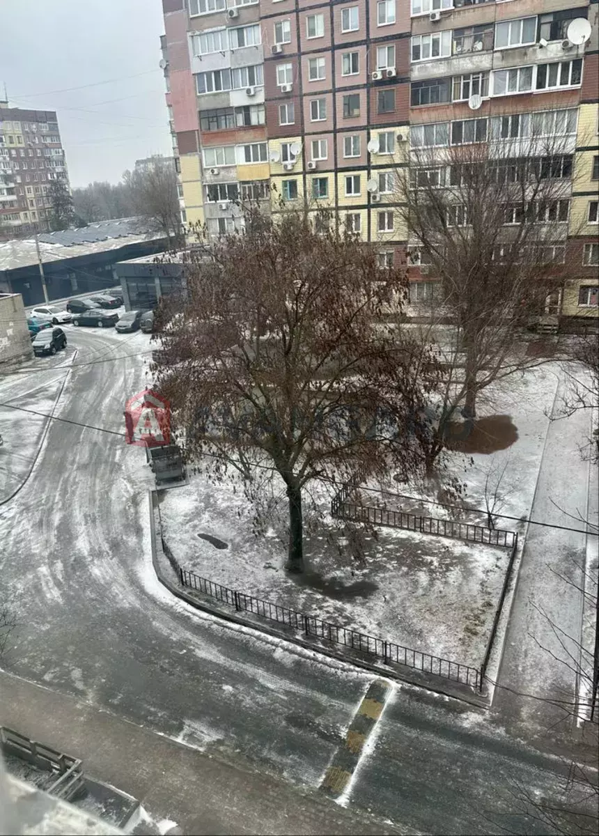 3 ��. ��������, 63/-/8 ��. �., 4/9 ������ ���� 4