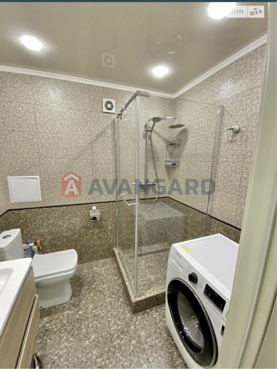 2 ��. ��������, 50/-/- ��. �., 2/11 ������ ���� 11