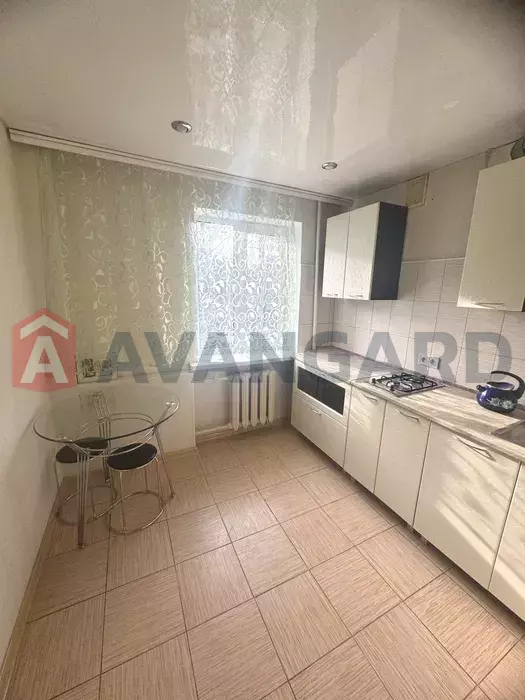 1 ��. ��������, 33,23/16,9/6,9 ��. �., 2/5 ������ ���� 7