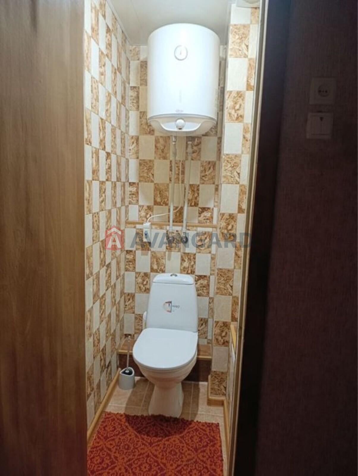 3 ��. ��������, 70/-/8 ��. �., 6/9 ������ ���� 10