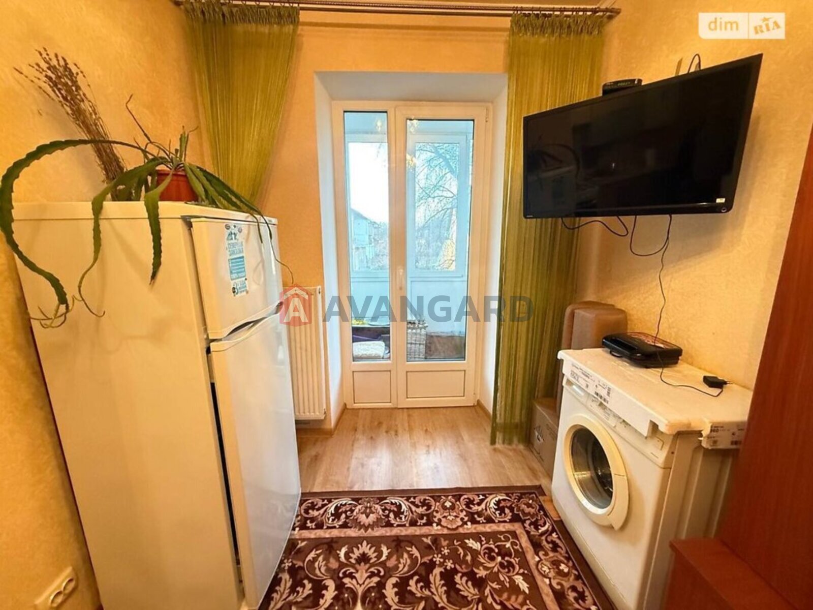 3 ��. ��������, 67/43/9 ��. �., 2/2 ������ ���� 14