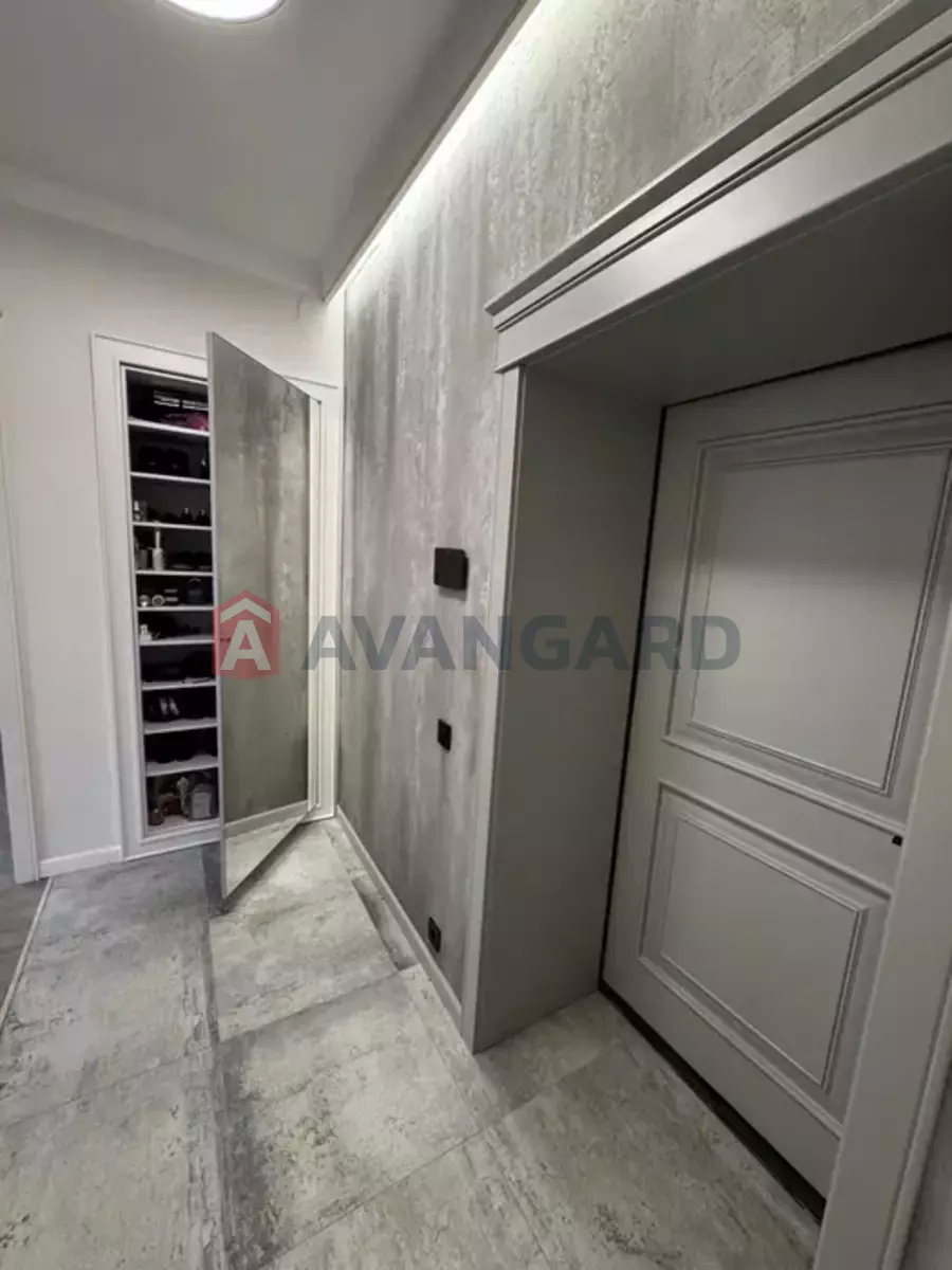 3 ����. ��������, 78/-/30 ��. �., 10/12 ���� ���� 7