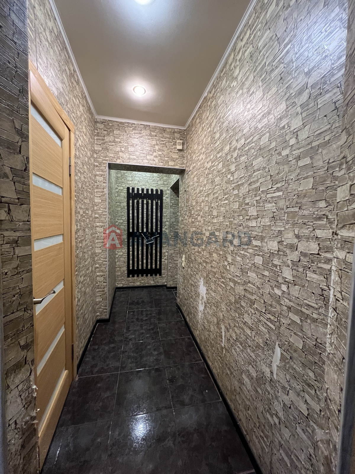 2 ����. ��������, 58/-/6 ��. �., 5/5 ���� ���� 22