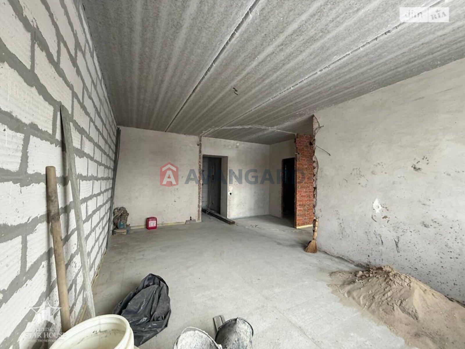 1 ��. ��������, 52/19/11 ��. �., 8/10 ������ ���� 5